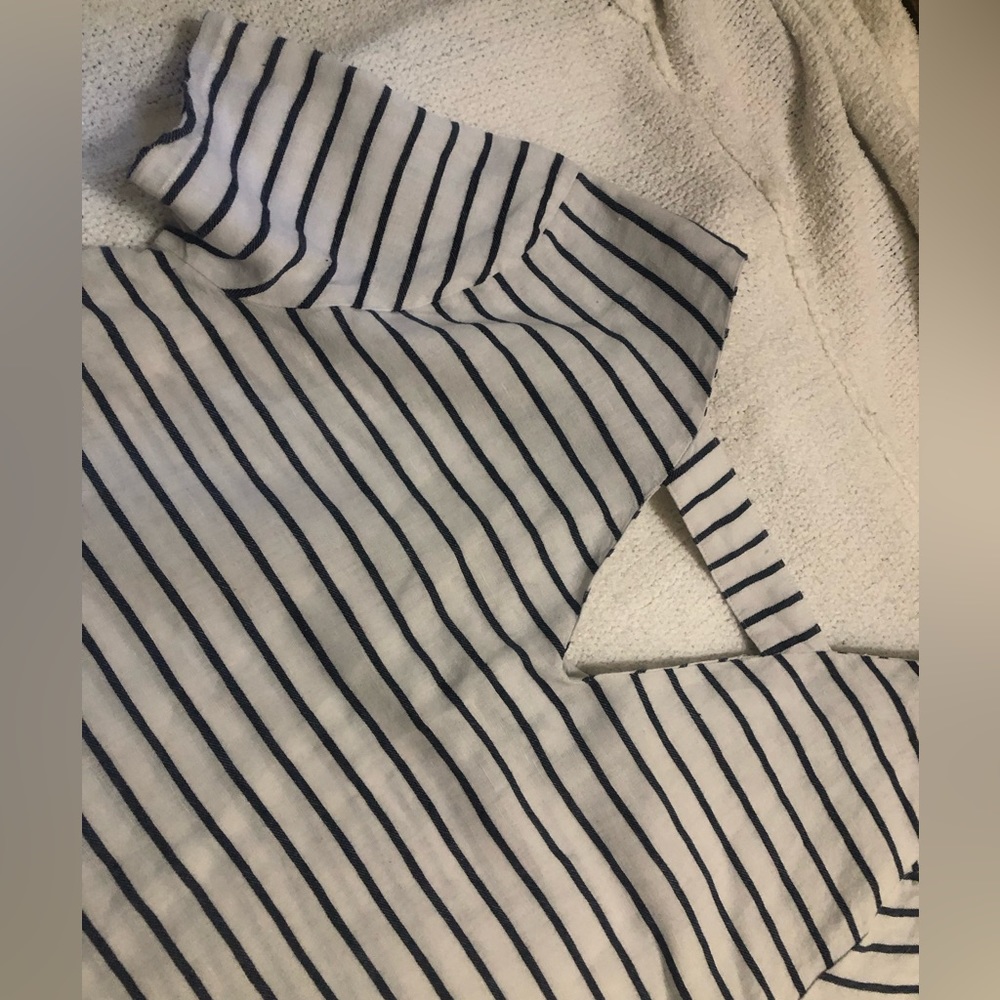 EUC Ellen Tracy Short Sleeve Navy White Tee Size L - Picture 6 of 13
